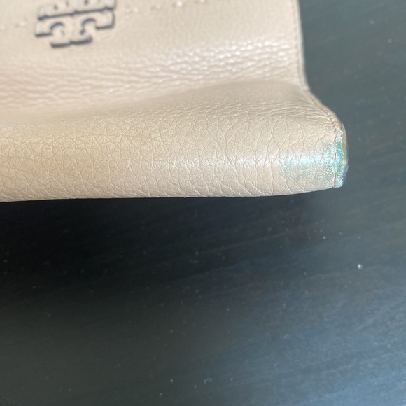 Tory Burch Wallet - Picture 5 of 7